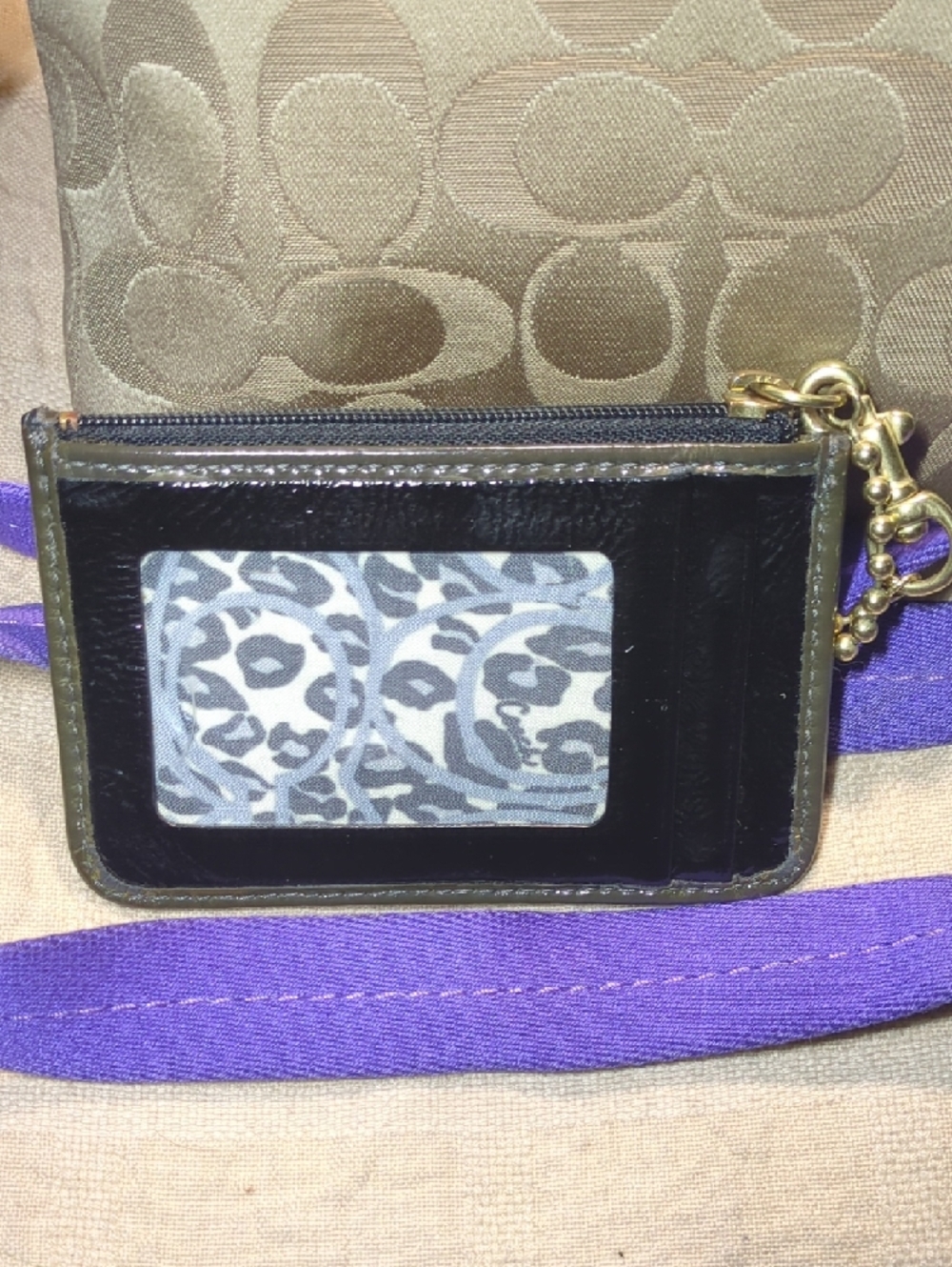 Coach Beige Signature Crossbody w/ Purple Trim &Strap W/Coach Poppy Wrislet $160 - Picture 4 of 5